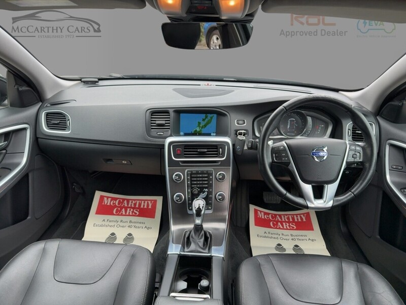 Volvo 2.0 T5 [245] SE LUX ESTATE 5 DOOR PETROL AUTO NO ULEZ CHARGE 72-74 Mitcham Road