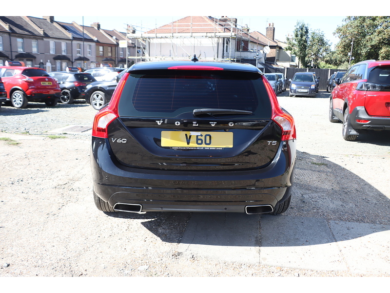 Volvo 2.0 T5 [245] SE LUX ESTATE 5 DOOR PETROL AUTO NO ULEZ CHARGE 72-74 Mitcham Road