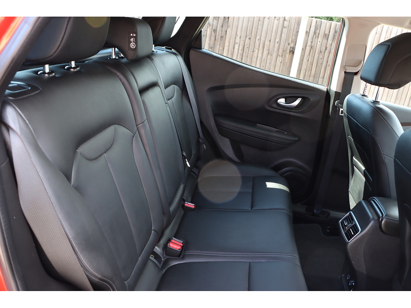 Renault 1.3 TCE GT LINE SUV 5DR PETROL MANUAL PAN ROOF HEATED SEATS SATNAV BLUETOOTH DAB STEREO APPLE CARPLAY REAR CAMERA PARKING AIDS 2 OWNERS 52000 MILES SH 72-74 Mitcham Road