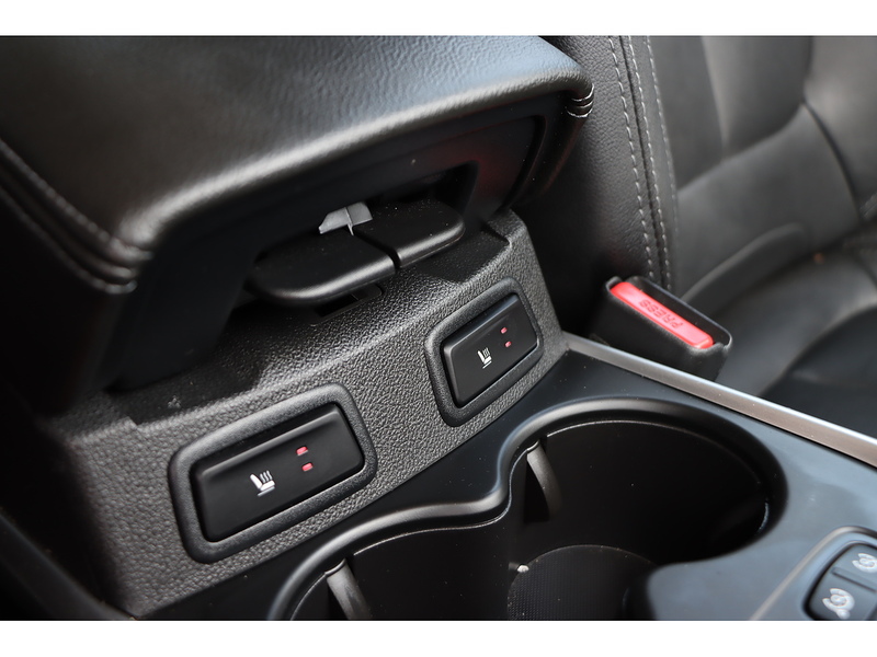 Renault 1.3 TCE GT LINE SUV 5DR PETROL MANUAL PAN ROOF HEATED SEATS SATNAV BLUETOOTH DAB STEREO APPLE CARPLAY REAR CAMERA PARKING AIDS 2 OWNERS 52000 MILES SH 72-74 Mitcham Road