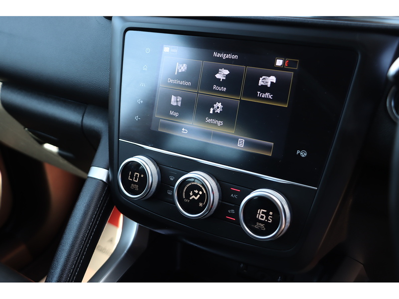 Renault 1.3 TCE GT LINE SUV 5DR PETROL MANUAL PAN ROOF HEATED SEATS SATNAV BLUETOOTH DAB STEREO APPLE CARPLAY REAR CAMERA PARKING AIDS 2 OWNERS 52000 MILES SH 72-74 Mitcham Road