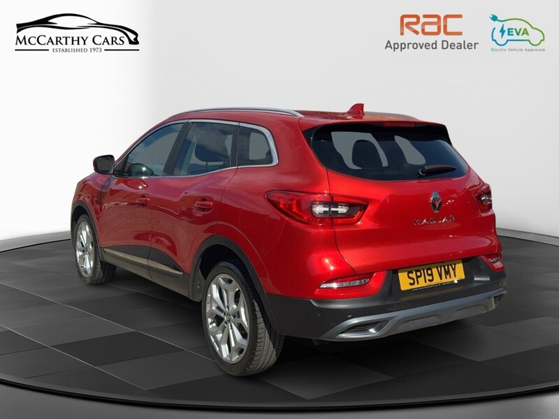 Renault 1.3 TCE GT LINE SUV 5DR PETROL MANUAL PAN ROOF HEATED SEATS SATNAV BLUETOOTH DAB STEREO APPLE CARPLAY REAR CAMERA PARKING AIDS 2 OWNERS 52000 MILES SH 72-74 Mitcham Road