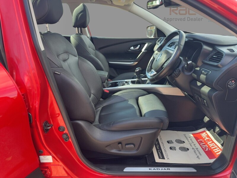 Renault 1.3 TCE GT LINE SUV 5DR PETROL MANUAL PAN ROOF HEATED SEATS SATNAV BLUETOOTH DAB STEREO APPLE CARPLAY REAR CAMERA PARKING AIDS 2 OWNERS 52000 MILES SH 72-74 Mitcham Road