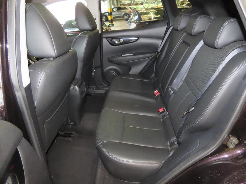 Nissan 1.2 DIG-T TEKNA SUV 5DR PETROL XTRON 2WD AUTO SATNAV HEATED SEATS BLUETOOTH DAB RADIO CD PLAYER PARKING AIDS 60000 MILES FSH 5 SERVICES NO ULEZ CHARGE 72-74 Mitcham Road