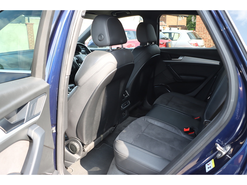 Audi 2.0 TDI 40 S LINE SUV 5DR DIESEL S TRONIC QUATTRO AUTO HEATED SEATS SATNAV BLUETOOTH DAB RADIO APPLE CARPLAY REAR CAMERA PARKING AIDS JUST 1 OWNER FSH 72-74 Mitcham Road