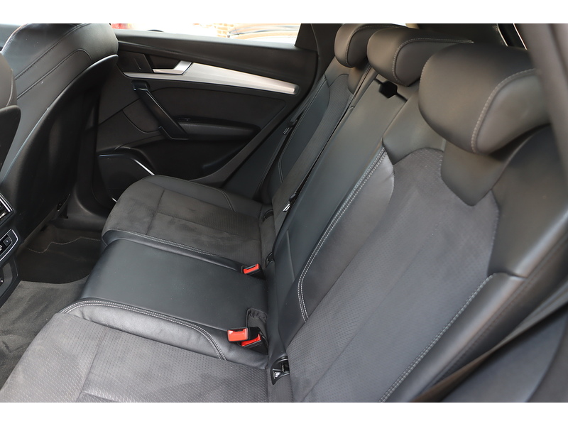 Audi 2.0 TDI 40 S LINE SUV 5DR DIESEL S TRONIC QUATTRO AUTO HEATED SEATS SATNAV BLUETOOTH DAB RADIO APPLE CARPLAY REAR CAMERA PARKING AIDS JUST 1 OWNER FSH 72-74 Mitcham Road