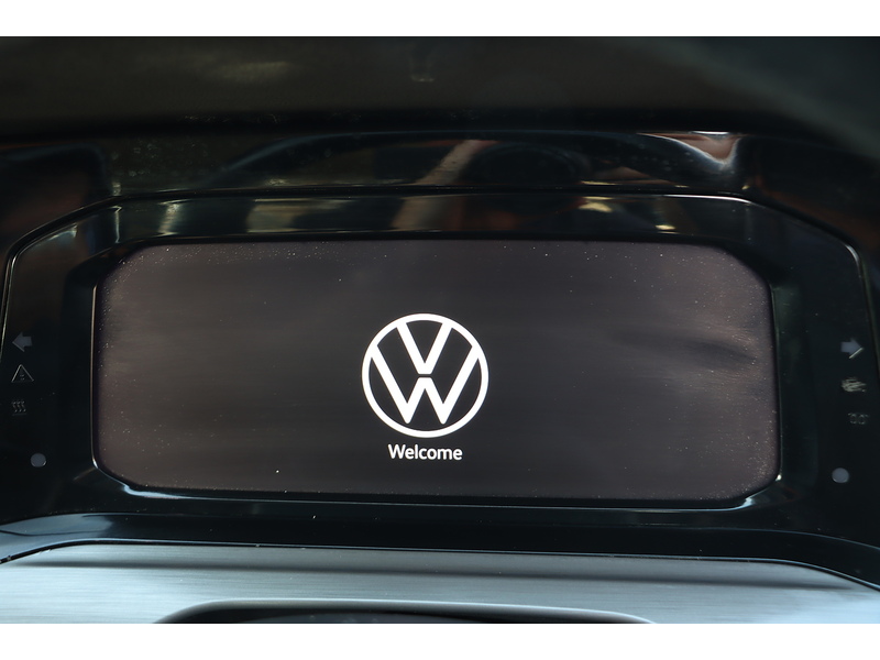 Volkswagen 1.5 TSI STYLE HATCHBACK 5DR PETROL MANUAL SAT NAV BLUETOOTH DAB STEREO PARKING AIDS JUST 2 OWNERS SAME OWNER FOR 3 YEARS 60000 MILES SH NO ULEZ CHARGE 72-74 Mitcham Road