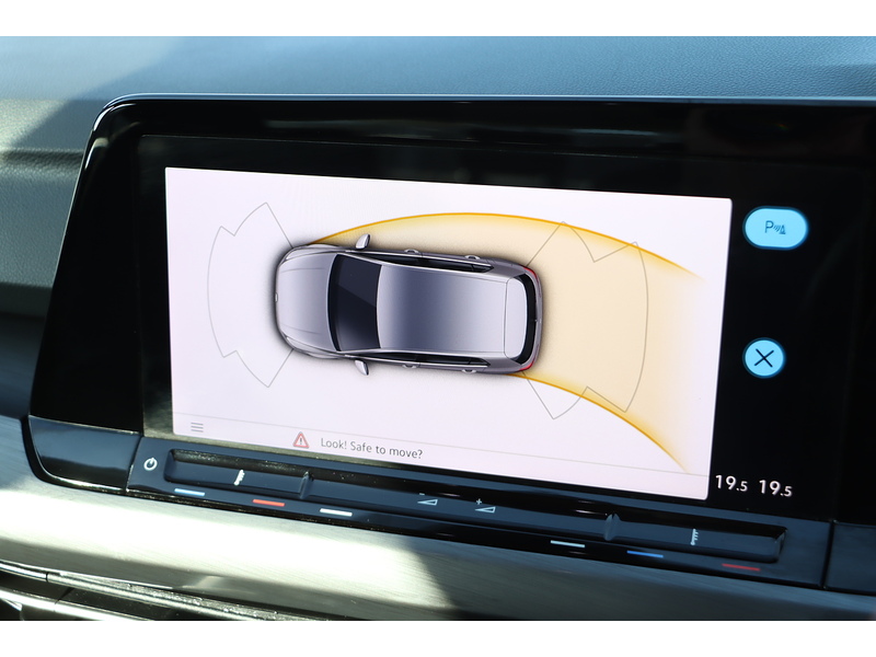 Volkswagen 1.5 TSI STYLE HATCHBACK 5DR PETROL MANUAL SAT NAV BLUETOOTH DAB STEREO PARKING AIDS JUST 2 OWNERS SAME OWNER FOR 3 YEARS 60000 MILES SH NO ULEZ CHARGE 72-74 Mitcham Road