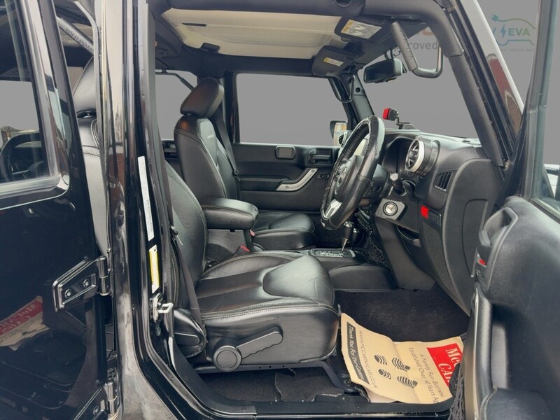 Jeep V6 Rubicon Unlimited 3600 5dr SUV AUTOMATIC Petrol 72-74 Mitcham Road