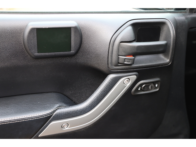 Jeep V6 Rubicon Unlimited 3600 5dr SUV AUTOMATIC Petrol 72-74 Mitcham Road