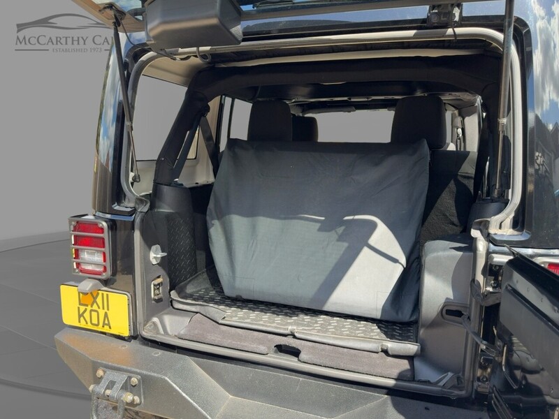 Jeep V6 Sahara Unlimited 3800 5dr SUV AUTOMATIC Petrol 72-74 Mitcham Road