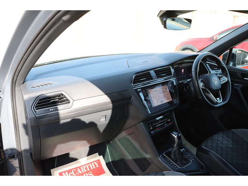 Volkswagen 1.5 TSI R-LINE SUV 5DR PETROL DSG AUTO HEATED SEATS SAT NAV BLUETOOTH DAB STEREO APPLE CARPLAY PARKING AIDS JUST 1 OWNER FROM NEW ONLY 40000 MILES FSH 72-74 Mitcham Road