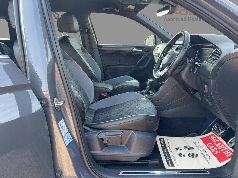 Volkswagen 1.5 TSI R-LINE SUV 5DR PETROL DSG AUTO HEATED SEATS SAT NAV BLUETOOTH DAB STEREO APPLE CARPLAY PARKING AIDS JUST 1 OWNER FROM NEW ONLY 40000 MILES FSH 72-74 Mitcham Road