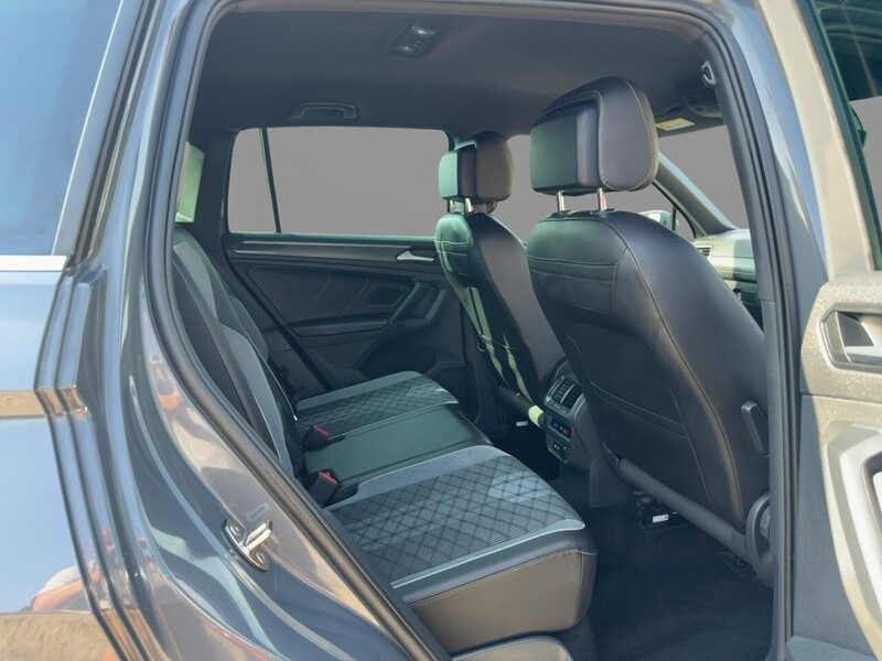 Volkswagen 1.5 TSI R-LINE SUV 5DR PETROL DSG AUTO HEATED SEATS SAT NAV BLUETOOTH DAB STEREO APPLE CARPLAY PARKING AIDS JUST 1 OWNER FROM NEW ONLY 40000 MILES FSH 72-74 Mitcham Road