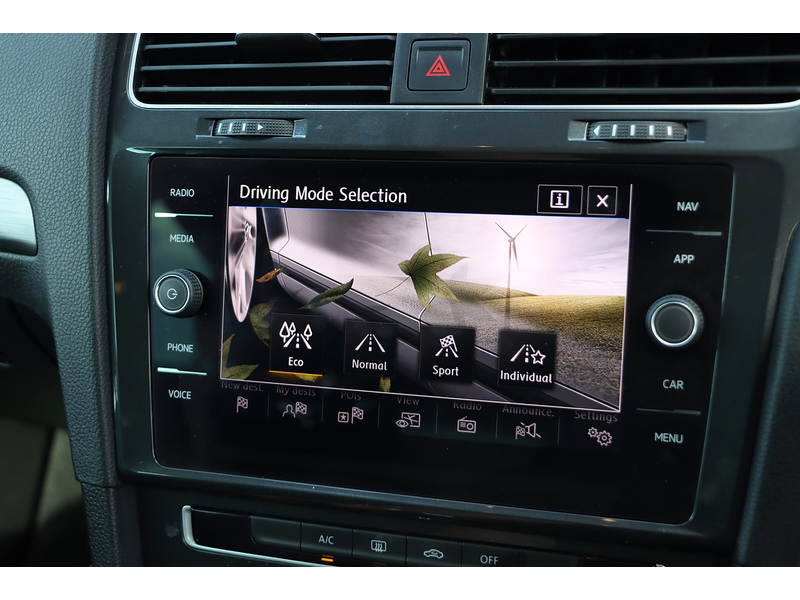 Volkswagen 1.5 TSI EVO MATCH HATCHBACK 5DR PETROL DSG AUTO SAT NAV BLUETOOTH DAB STEREO USB INPUT APPLE CARPLAY PARKING AIDS ONLY 13000 MILES FSH NO ULEZ CHARGE 72-74 Mitcham Road