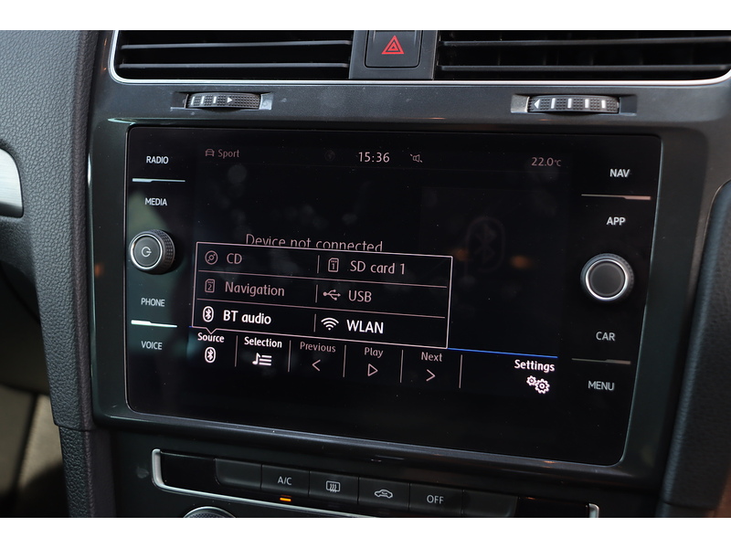 Volkswagen 1.5 TSI EVO MATCH HATCHBACK 5DR PETROL DSG AUTO SAT NAV BLUETOOTH DAB STEREO USB INPUT APPLE CARPLAY PARKING AIDS ONLY 13000 MILES FSH NO ULEZ CHARGE 72-74 Mitcham Road