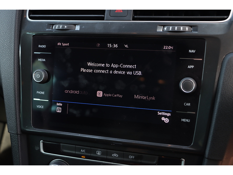 Volkswagen 1.5 TSI EVO MATCH HATCHBACK 5DR PETROL DSG AUTO SAT NAV BLUETOOTH DAB STEREO USB INPUT APPLE CARPLAY PARKING AIDS ONLY 13000 MILES FSH NO ULEZ CHARGE 72-74 Mitcham Road