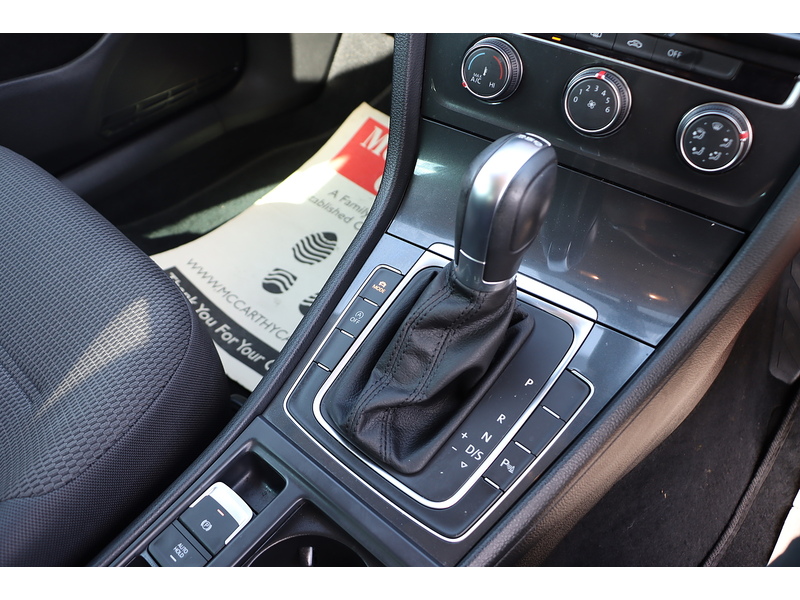 Volkswagen 1.5 TSI EVO MATCH HATCHBACK 5DR PETROL DSG AUTO SAT NAV BLUETOOTH DAB STEREO USB INPUT APPLE CARPLAY PARKING AIDS ONLY 13000 MILES FSH NO ULEZ CHARGE 72-74 Mitcham Road