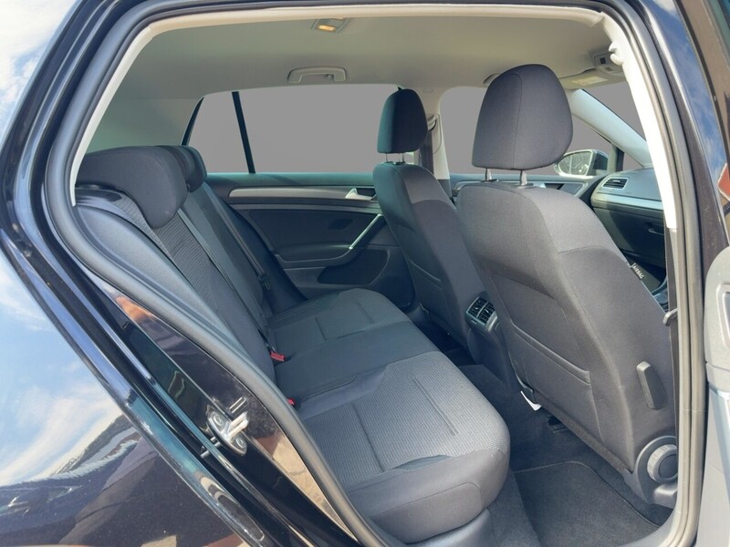 Volkswagen 1.5 TSI EVO MATCH HATCHBACK 5DR PETROL DSG AUTO SAT NAV BLUETOOTH DAB STEREO USB INPUT APPLE CARPLAY PARKING AIDS ONLY 13000 MILES FSH NO ULEZ CHARGE 72-74 Mitcham Road