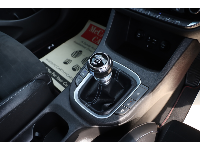 Hyundai 2.0 T-GDI N PERFORMANCE FASTBACK 5DR PETROL MANUAL HEATED SEATS SATNAV BLUETOOTH DAB RADIO APPLE CARPLAY REAR CAMERA PARKING AIDS ONLY 59000 MILES FSH 72-74 Mitcham Road