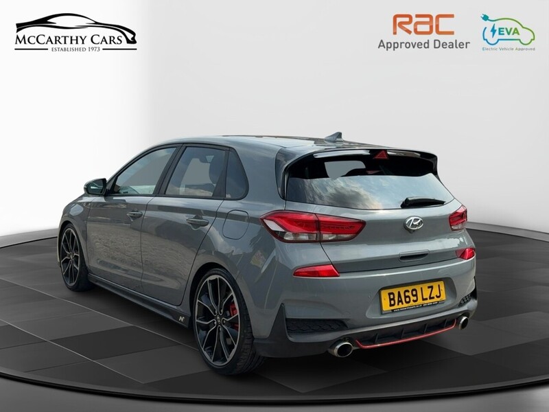 Hyundai 2.0 T-GDI N PERFORMANCE FASTBACK 5DR PETROL MANUAL HEATED SEATS SATNAV BLUETOOTH DAB RADIO APPLE CARPLAY REAR CAMERA PARKING AIDS ONLY 59000 MILES FSH 72-74 Mitcham Road