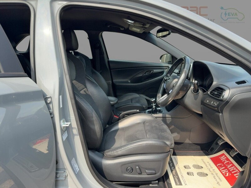 Hyundai 2.0 T-GDI N PERFORMANCE FASTBACK 5DR PETROL MANUAL HEATED SEATS SATNAV BLUETOOTH DAB RADIO APPLE CARPLAY REAR CAMERA PARKING AIDS ONLY 59000 MILES FSH 72-74 Mitcham Road