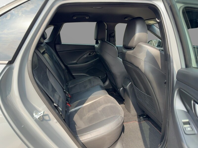 Hyundai 2.0 T-GDI N PERFORMANCE FASTBACK 5DR PETROL MANUAL HEATED SEATS SATNAV BLUETOOTH DAB RADIO APPLE CARPLAY REAR CAMERA PARKING AIDS ONLY 59000 MILES FSH 72-74 Mitcham Road