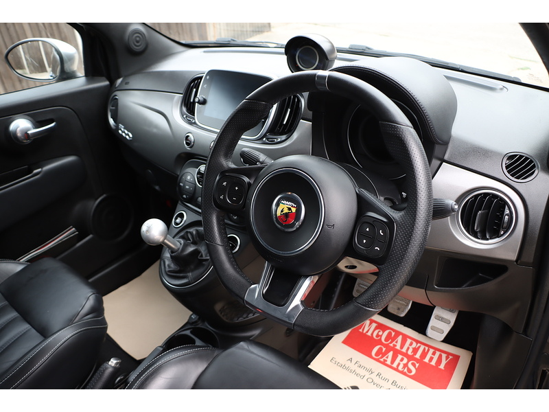 Abarth 1.4 T-JET TURISMO CABRIO 2DR PETROL MANUAL SAT NAV BLUETOOTH DAB STEREO APPLE CARPLAY PARKING AIDS SAME OWNER FOR 4 YEARS 70000 MILES FSH 6 SERVICES 72-74 Mitcham Road