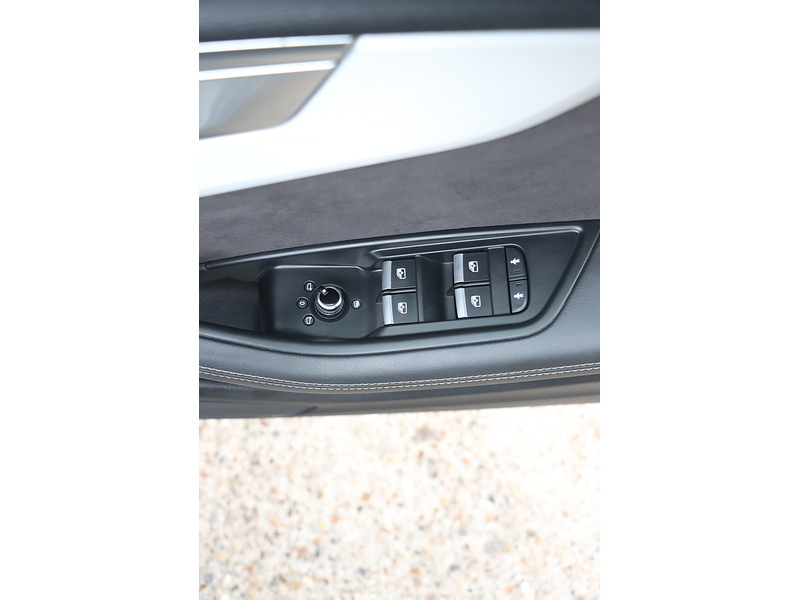 Audi 3.0 TFSI V6 4DR ESTATE PETROL AUTO HEATED SEAT SATNAV BLUETOOTH DAB RADIO APPLE CARPLAY PARKING AIDS SAME OWNER FOR 4 YEARS 73000 MILES FSH 6 SERVICES 72-74 Mitcham Road