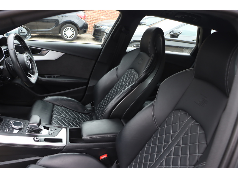 Audi 3.0 TFSI V6 4DR ESTATE PETROL AUTO HEATED SEAT SATNAV BLUETOOTH DAB RADIO APPLE CARPLAY PARKING AIDS SAME OWNER FOR 4 YEARS 73000 MILES FSH 6 SERVICES 72-74 Mitcham Road