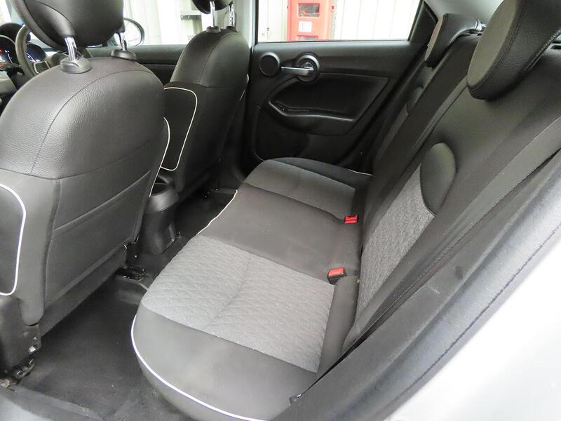 Fiat 1.0 FIREFLY TURBO MULTIAIR CITY CROSS SUV 5DR PETROL MANUAL SAT NAV BLUETOOTH APPLE CARPLAY PARKING AIDS JUST 1 OWNER ONLY 52000 MILES FSH 5 SERVICES 72-74 Mitcham Road