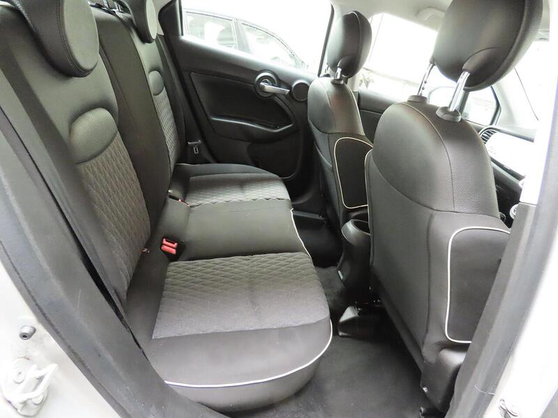 Fiat 1.0 FIREFLY TURBO MULTIAIR CITY CROSS SUV 5DR PETROL MANUAL SAT NAV BLUETOOTH APPLE CARPLAY PARKING AIDS JUST 1 OWNER ONLY 52000 MILES FSH 5 SERVICES 72-74 Mitcham Road