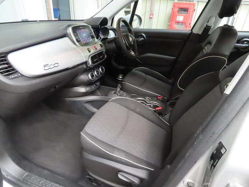 Fiat 1.0 FIREFLY TURBO MULTIAIR CITY CROSS SUV 5DR PETROL MANUAL SAT NAV BLUETOOTH APPLE CARPLAY PARKING AIDS JUST 1 OWNER ONLY 52000 MILES FSH 5 SERVICES 72-74 Mitcham Road