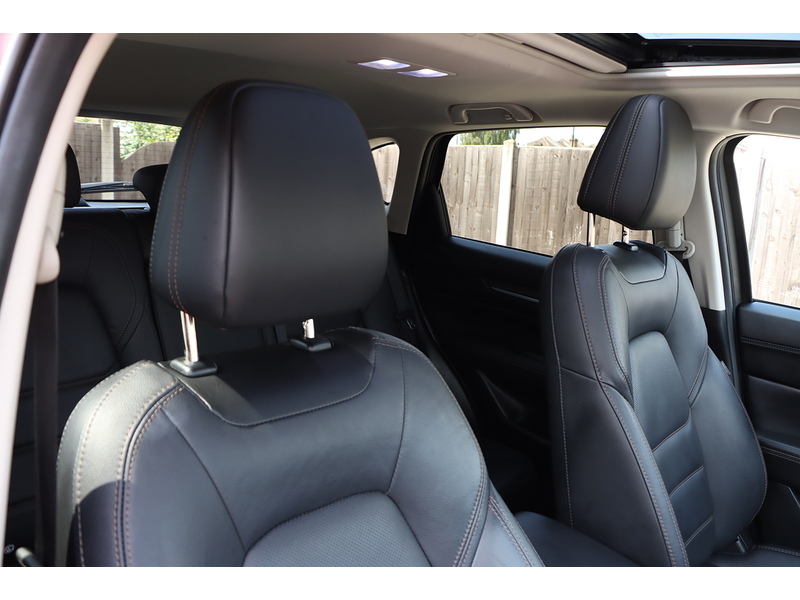 Mazda 2.0 SKYACTIV-G SPORT SUV 5DR PETROL MANUAL SUNROOF HEATED SEATS SATNAV BLUETOOTH APPLE CARPLAY REAR CAM PARKING AIDS JUST 1 OWNER ONLY 28000 MILES FSH 72-74 Mitcham Road