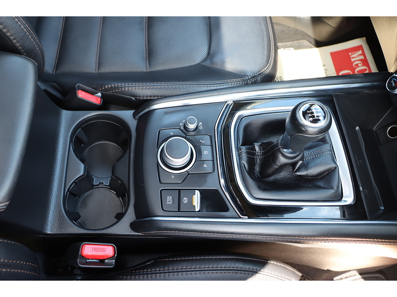 Mazda 2.0 SKYACTIV-G SPORT SUV 5DR PETROL MANUAL SUNROOF HEATED SEATS SATNAV BLUETOOTH APPLE CARPLAY REAR CAM PARKING AIDS JUST 1 OWNER ONLY 28000 MILES FSH 72-74 Mitcham Road