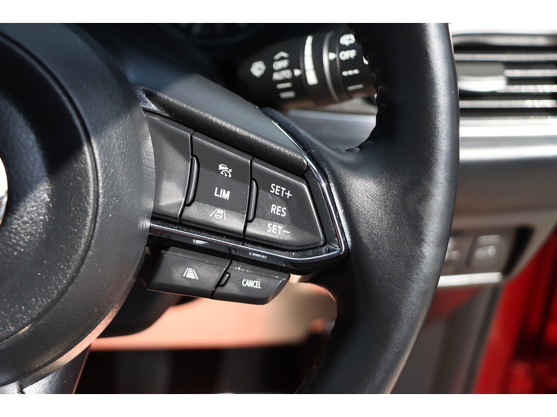 Mazda 2.0 SKYACTIV-G SPORT SUV 5DR PETROL MANUAL SUNROOF HEATED SEATS SATNAV BLUETOOTH APPLE CARPLAY REAR CAM PARKING AIDS JUST 1 OWNER ONLY 28000 MILES FSH 72-74 Mitcham Road