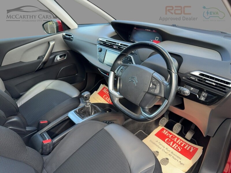 Citroen 1.2 PURETECH FLAIR MPV 5DR PETROL MANUAL SUNROOF SATNAV BLUETOOTH DAB RADIO APPLE CARPLAY REAR CAMERA PARKING AIDS 2 OWNERS 68000 MILES FSH 5 SERVICES 72-74 Mitcham Road