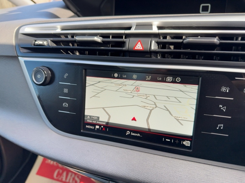 Citroen 1.2 PURETECH FLAIR MPV 5DR PETROL MANUAL SUNROOF SATNAV BLUETOOTH DAB RADIO APPLE CARPLAY REAR CAMERA PARKING AIDS 2 OWNERS 68000 MILES FSH 5 SERVICES 72-74 Mitcham Road