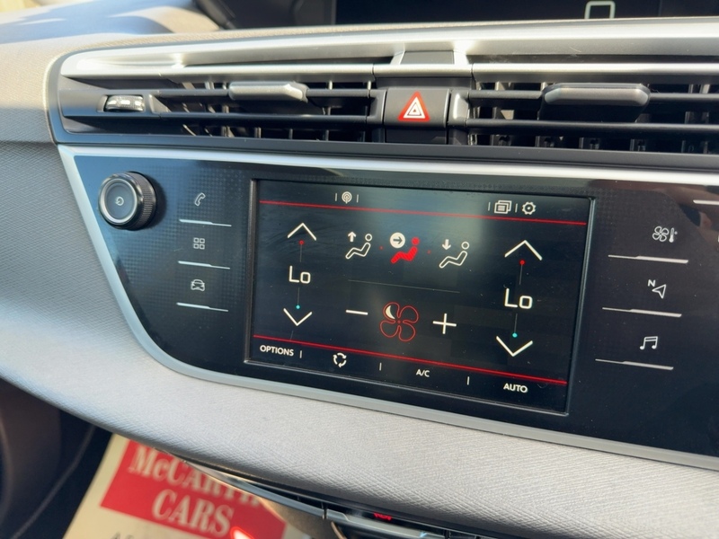 Citroen 1.2 PURETECH FLAIR MPV 5DR PETROL MANUAL SUNROOF SATNAV BLUETOOTH DAB RADIO APPLE CARPLAY REAR CAMERA PARKING AIDS 2 OWNERS 68000 MILES FSH 5 SERVICES 72-74 Mitcham Road