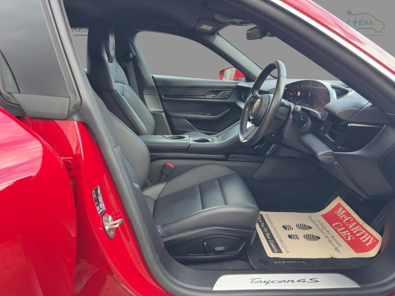 Porsche PERFORMANCE PLUS 93.4KWH 4S CROSS TURISMO 5DR ELECTRIC 4WD AUTO HEATED SEATS SAT NAV BLUETOOTH APPLE CARPLAY REAR CAMERA 1 OWNER ONLY 18000 MILES FSH 72-74 Mitcham Road