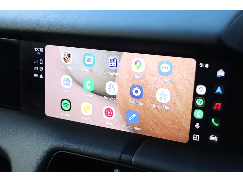 Porsche PERFORMANCE PLUS 93.4KWH 4S CROSS TURISMO 5DR ELECTRIC 4WD AUTO HEATED SEATS SAT NAV BLUETOOTH APPLE CARPLAY REAR CAMERA 1 OWNER ONLY 18000 MILES FSH 72-74 Mitcham Road