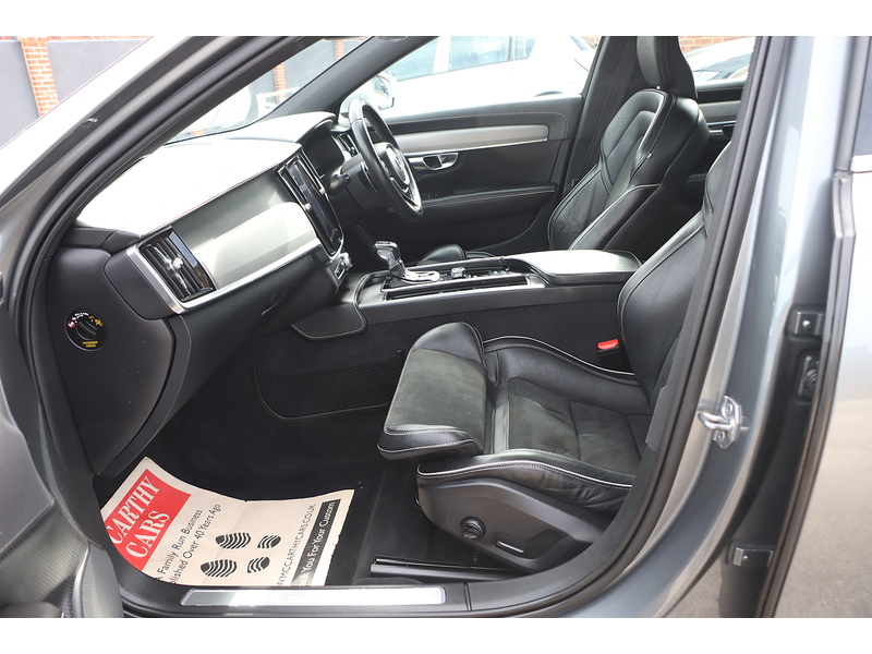 Volvo 2.0 T4 GPF R-DESIGN ESTATE 5DR PETROL AUTO HEATED SEATS SATELLITE NAVIGATION BLUETOOTH DAB STEREO USB INPUT PARKING AIDS 75000 MILES SH NO ULEZ CHARGE 72-74 Mitcham Road