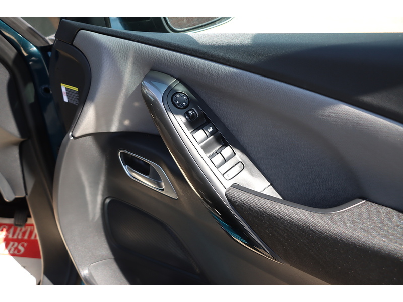 Citroen 1.2 PURETECH SENSE MPV 5DR PETROL EAT8 MANUAL 7 SEATER SATNAV BLUETOOTH APPLE CARPLAY REAR CAMERA PARKING AID 2 OWNERS ONLY 14000 MILES FSH 3 SERVICES 72-74 Mitcham Road