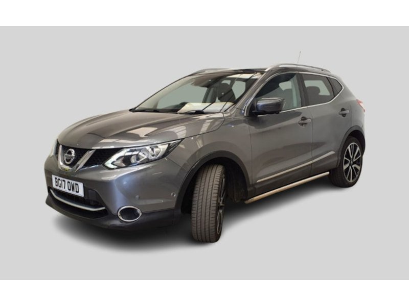 Nissan 1.2 DIG-T TEKNA SUV 5DR PETROL XTRON 2WD AUTO PAN ROOF HEATED SEATS SAT NAV DAB STEREO REAR & 360 CAM PARKING AIDS JUST 2 OWNERS ONLY 39000 MILES FSH 72-74 Mitcham Road