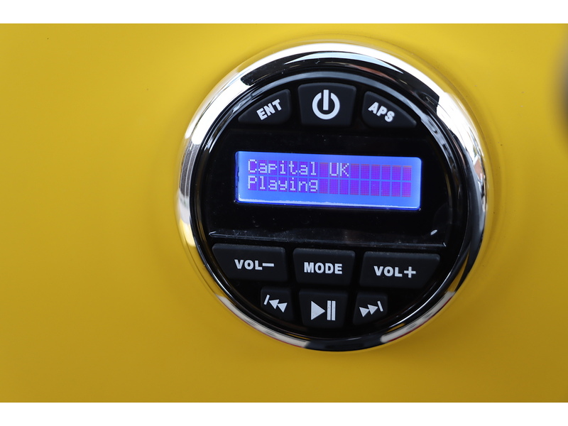 MOKE 0.0 4DR CONVERTIBLE ELECTRIC BLUETOOTH WITH MUSIC STREAMING DAB STEREO JUST 1 PRIVATE OWNER FROM NEW ONLY 35 MILES NO ULEZ CHARGE 72-74 Mitcham Road