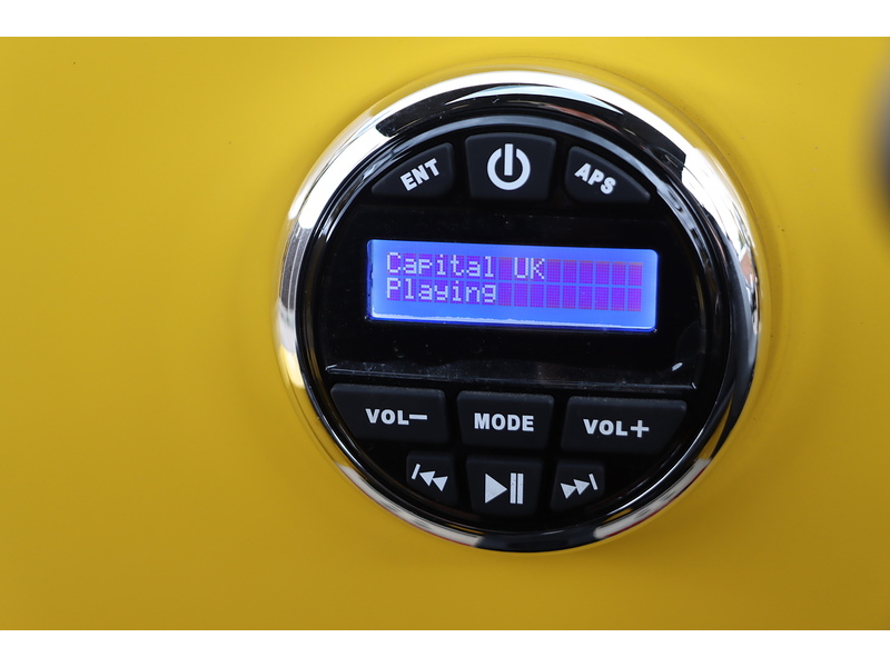 MOKE 0.0 4DR CONVERTIBLE ELECTRIC BLUETOOTH WITH MUSIC STREAMING DAB STEREO JUST 1 PRIVATE OWNER FROM NEW ONLY 35 MILES NO ULEZ CHARGE 72-74 Mitcham Road