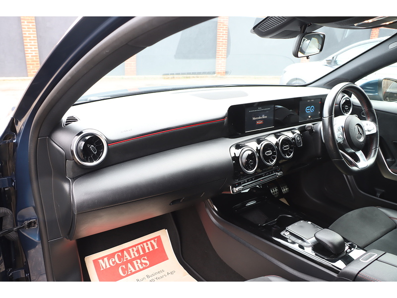 Mercedes-Benz A250E 1.3 15.6KWH AMG LINE HATCHBACK 5DR PETROL PLUG-IN HYBRID AUTO HEATED SEATS SAT NAV BLUETOOTH DAB STEREO REAR CAMERA JUST 1 OWNER 71000 MILES FSH 72-74 Mitcham Road