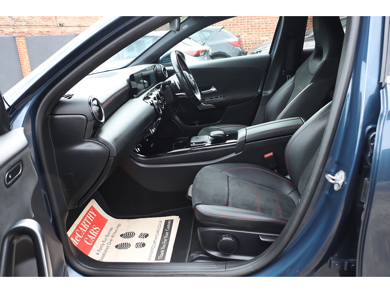 Mercedes-Benz A250E 1.3 15.6KWH AMG LINE HATCHBACK 5DR PETROL PLUG-IN HYBRID AUTO HEATED SEATS SAT NAV BLUETOOTH DAB STEREO REAR CAMERA JUST 1 OWNER 71000 MILES FSH 72-74 Mitcham Road