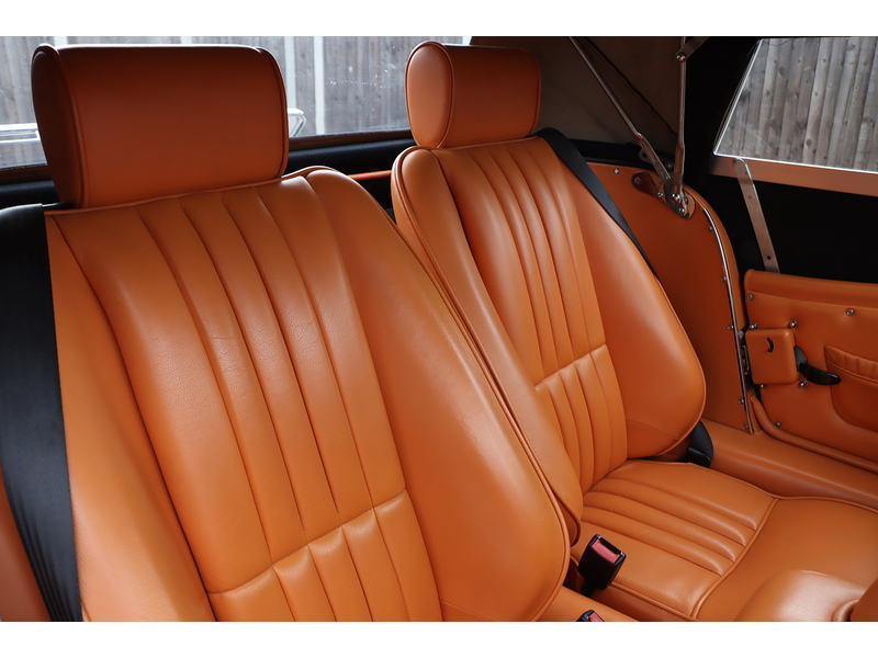 Morgan 3000 3700 2DR CONVERTIBLE PETROL MANUAL CONVERTIBLE ROOF BLUETOOTH STEREO CD PLAYER AUX/USB INPUT ONLY 18000 MILES SH NO ULEZ CHARGE 72-74 Mitcham Road