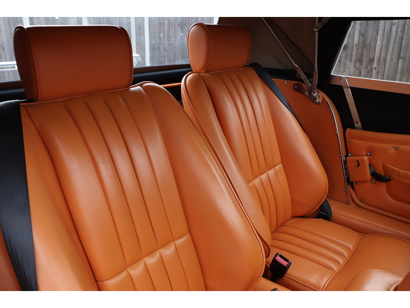 Morgan 3000 3700 2DR CONVERTIBLE PETROL MANUAL CONVERTIBLE ROOF BLUETOOTH STEREO CD PLAYER AUX/USB INPUT ONLY 18000 MILES SH NO ULEZ CHARGE 72-74 Mitcham Road